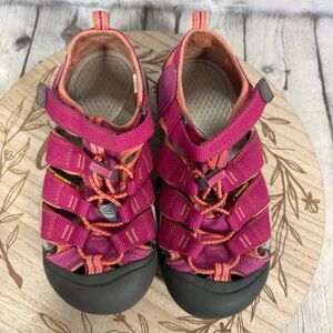 Keen Newport H2 Sandals Big Kids Size 2 Pink Water Shoes Sport Washable Walking